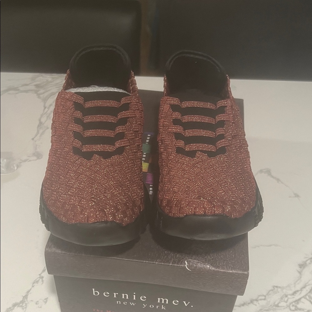 Bernie Mev Sparkling Red Woven Sneakers Euro size 33 in Kids (1.5 or 2 big kids)